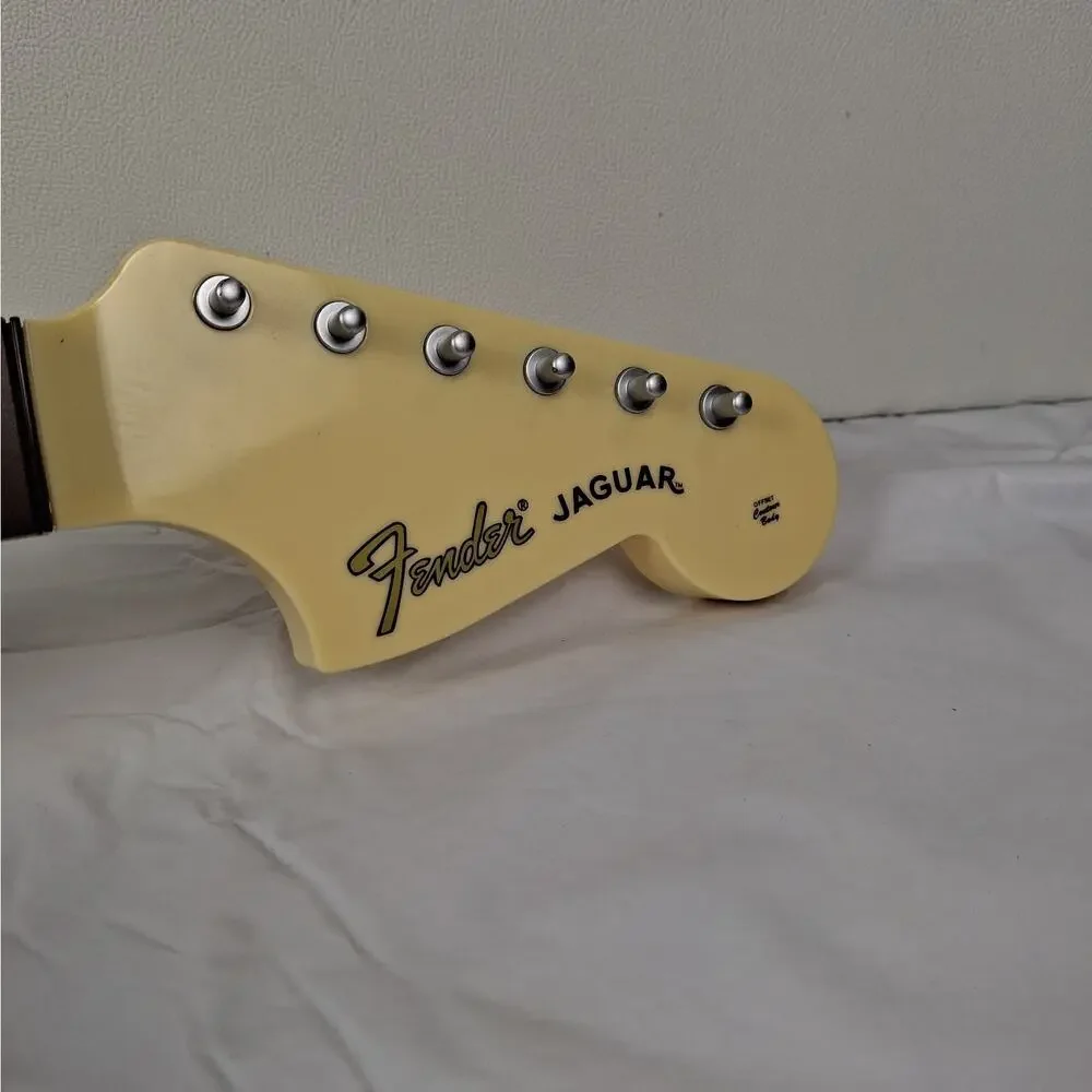 Rock Band 3 Fender Jaguar Wireless Guitar Controller Xbox - TESTED & WORKING